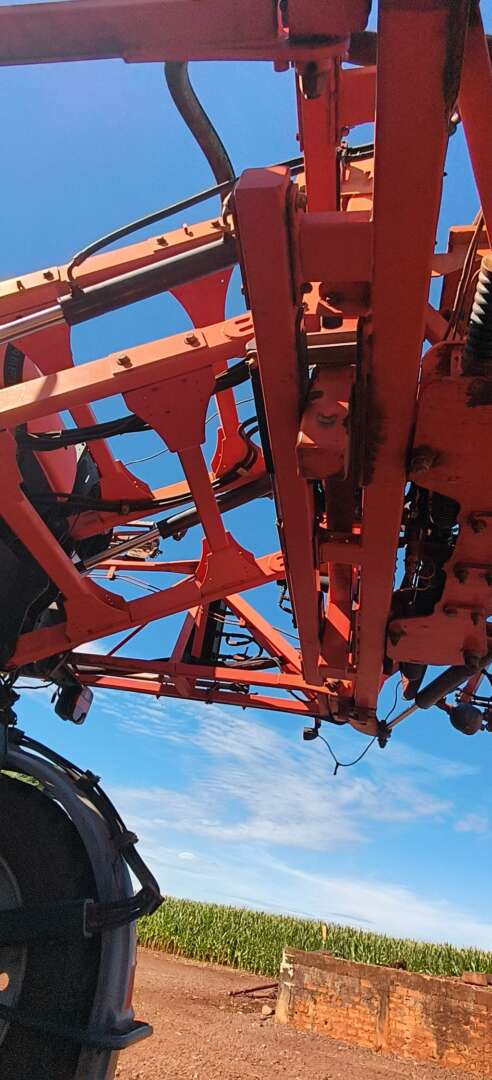 PULVERIZADOR KUHN STRONGER 3000 ANO 2016 de Auto Máquinas Palotina no Paraná