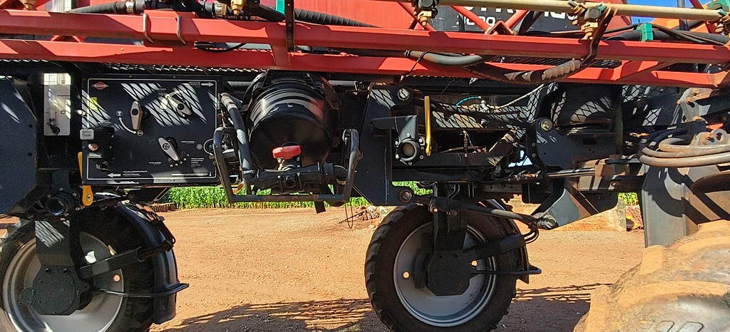 PULVERIZADOR KUHN STRONGER 3000 ANO 2016 de Auto Máquinas Palotina no Paraná