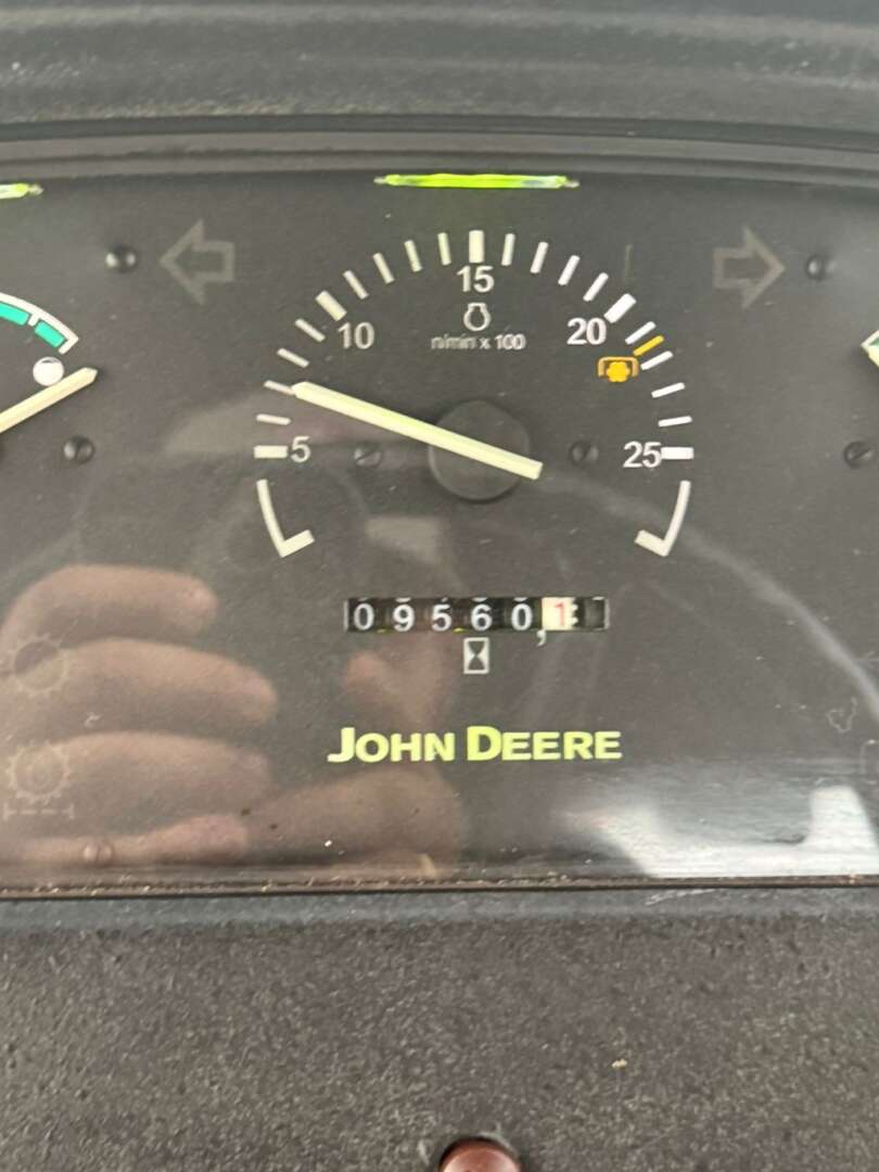 TRATOR JOHN DEERE JOHN DEERE 6605 ANO 2002 de Auto Máquinas Palotina no Paraná