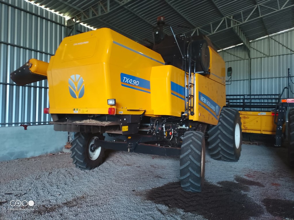 COLHEITADEIRA NEW HOLLAND TX 4.90 ANO 2025 de Auto Máquinas Palotina no Paraná