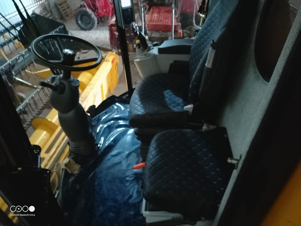 COLHEITADEIRA NEW HOLLAND TX 4.90 ANO 2025 de Auto Máquinas Palotina no Paraná