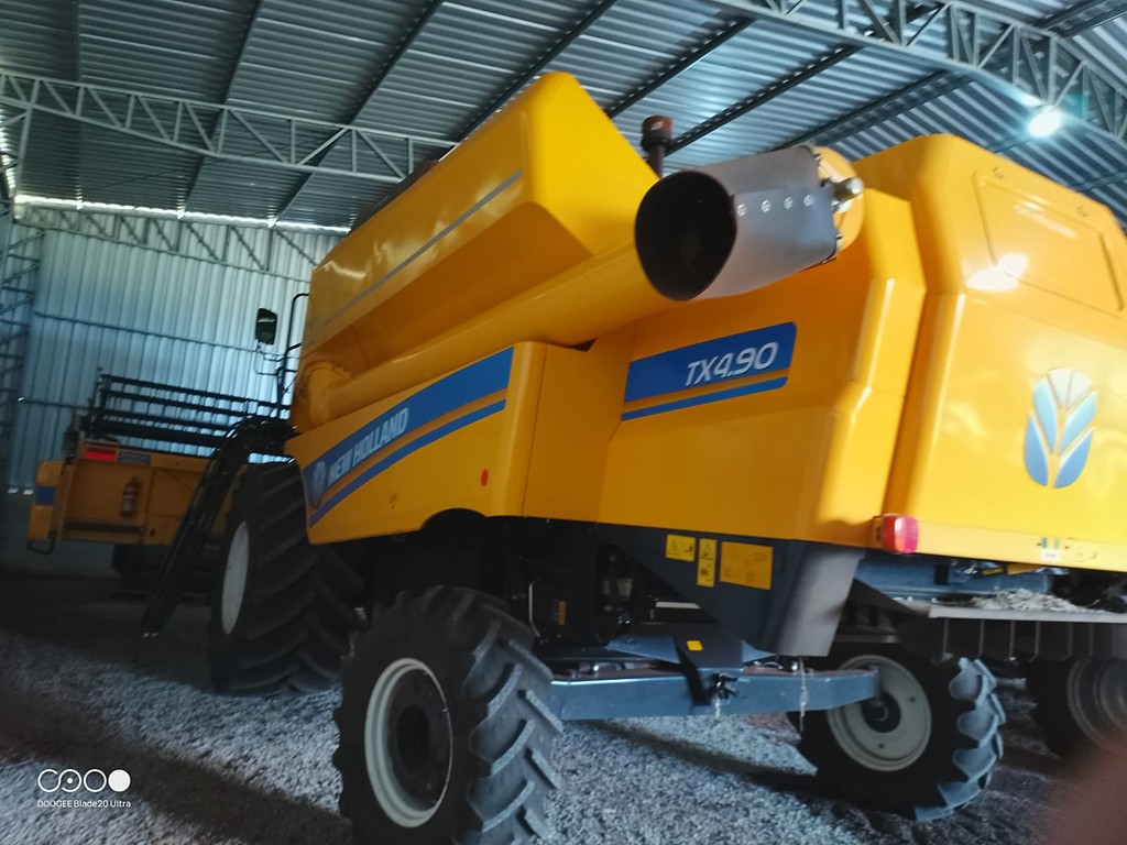 COLHEITADEIRA NEW HOLLAND TX 4.90 ANO 2025 de Auto Máquinas Palotina no Paraná