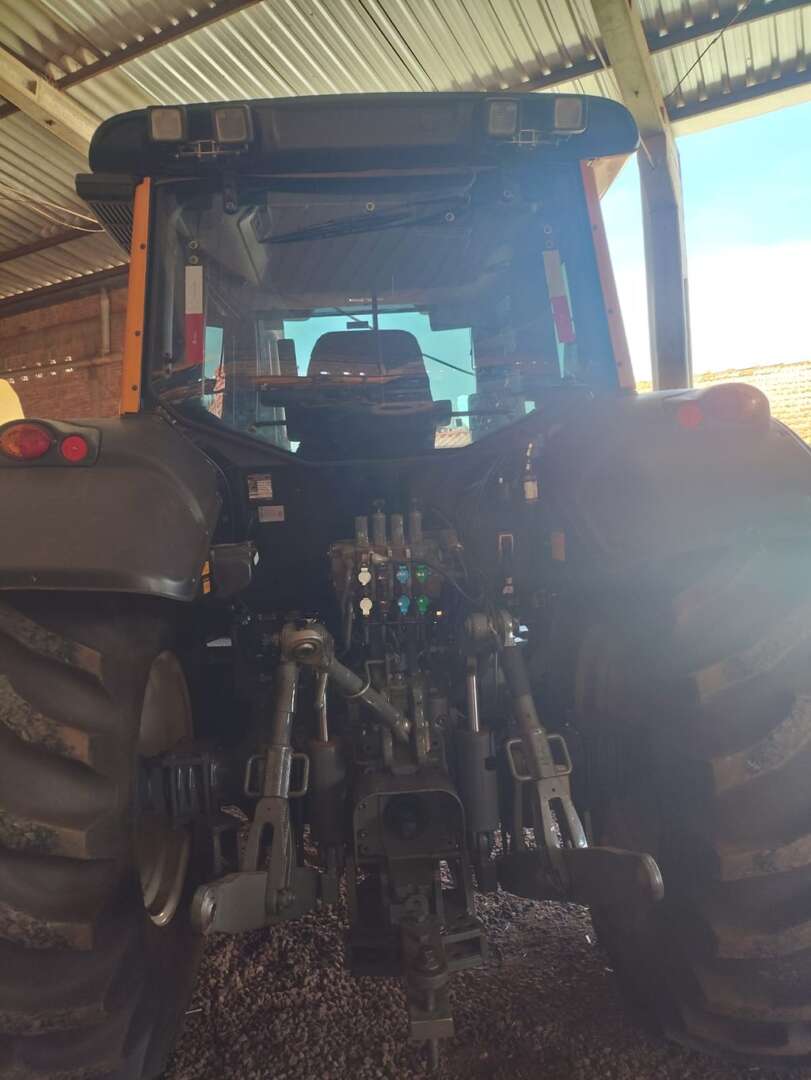 TRATOR VALTRA VALTRA BH 194 HiTech ANO 2022 de Auto Máquinas Palotina no Paraná