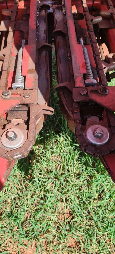 PLATAFORMA COLHEITADEIRA VENCE TUDO BOCUDA 4120 ANO 2012 de Auto Máquinas Palotina no Paraná