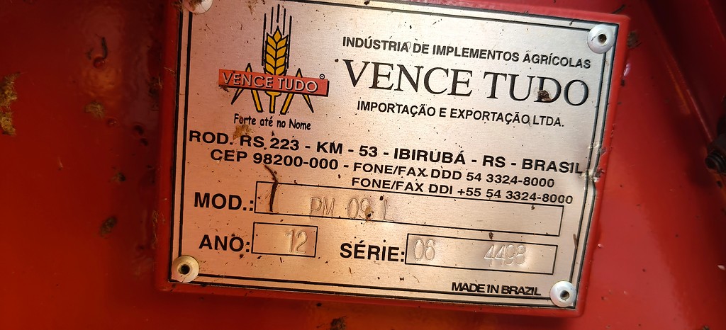 PLATAFORMA COLHEITADEIRA VENCE TUDO BOCUDA 4120 ANO 2012 de Auto Máquinas Palotina no Paraná