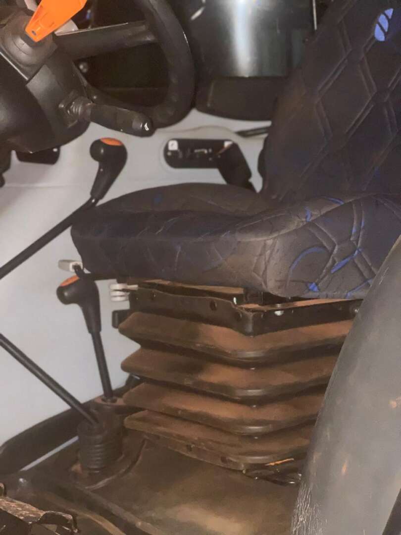 TRATOR NEW HOLLAND NEW TL5.100 ANO 2025 de Auto Máquinas Palotina no Paraná