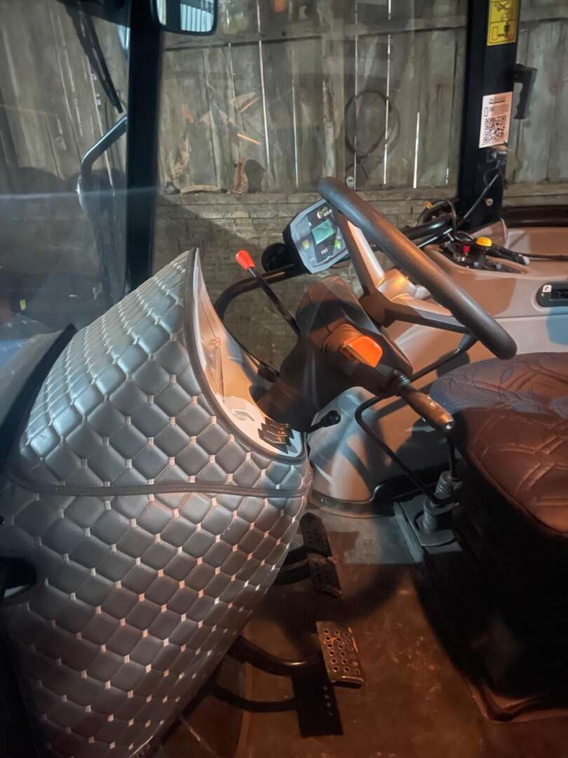 TRATOR NEW HOLLAND NEW TL5.100 ANO 2025 de Auto Máquinas Palotina no Paraná