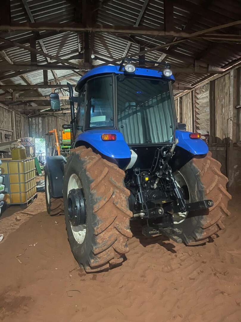 TRATOR NEW HOLLAND NEW TL5.100 ANO 2025 de Auto Máquinas Palotina no Paraná