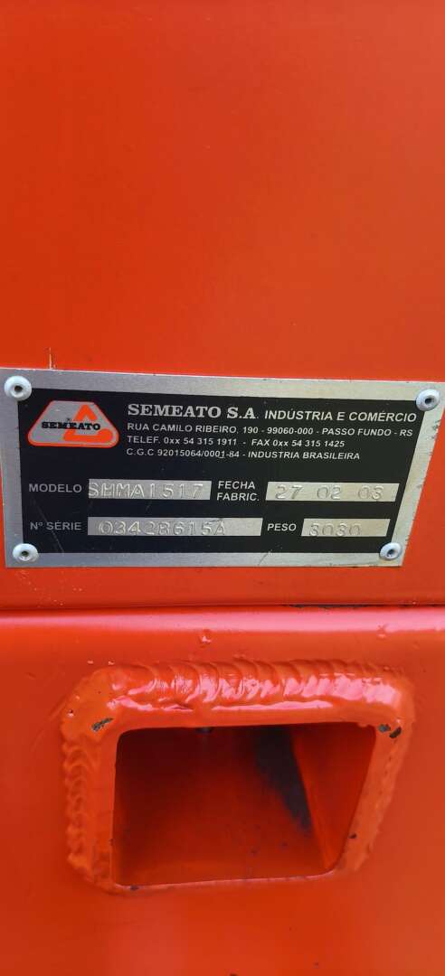 SEMEADEIRA SEMEATO SHM 1517 ANO 2003 de Auto Máquinas Palotina no Paraná