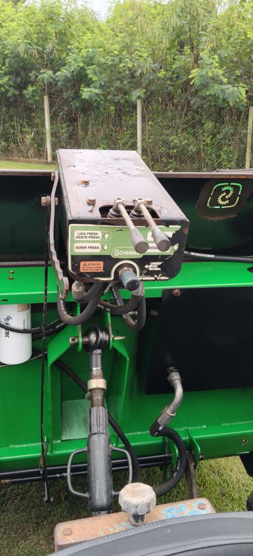 IMPLEMENTOS AGRICOLAS DESENSILADEIRA DESENSILADEIRA ANO 2021 de Auto Máquinas Palotina no Paraná