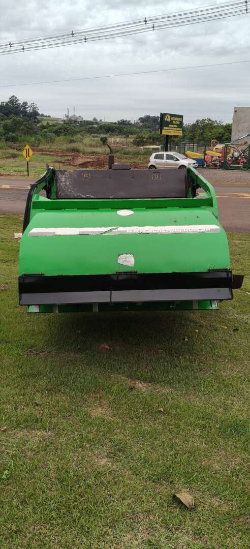 IMPLEMENTOS AGRICOLAS DESENSILADEIRA DESENSILADEIRA ANO 2021 de Auto Máquinas Palotina no Paraná