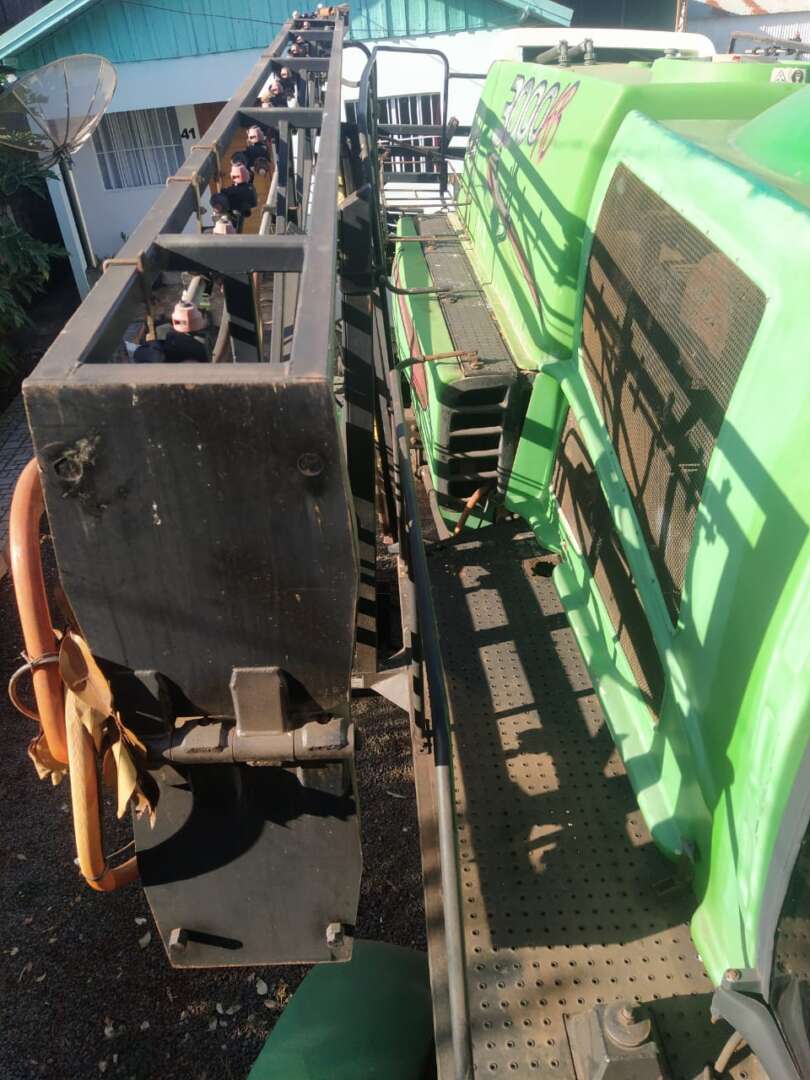 PULVERIZADOR METALFOR MULTIPLE 3000 ANO 2012 de Auto Máquinas Palotina no Paraná