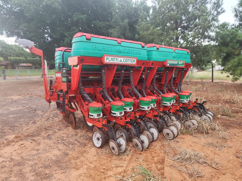 PLANTADEIRA PLANTI CENTER PREMIER EXTRA 10/9 ANO 2022 de Auto Máquinas Palotina no Paraná