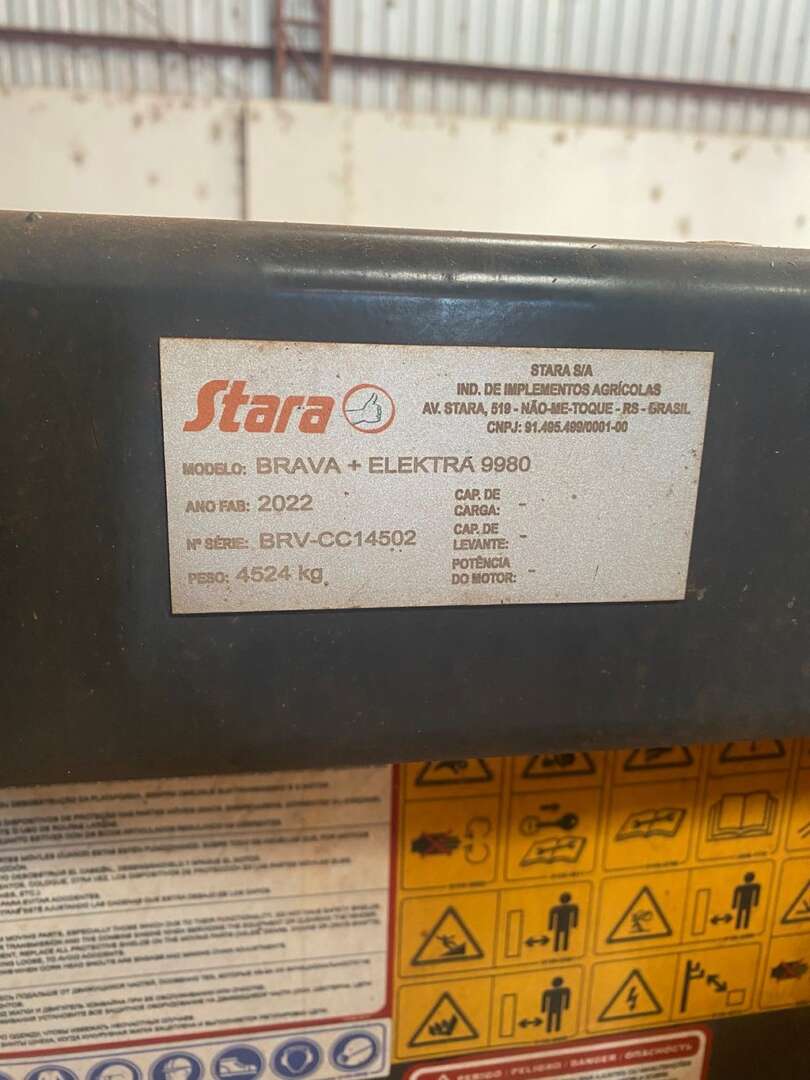 PLATAFORMA COLHEITADEIRA STARA BRAVA 9980 ANO 2022 de Auto Máquinas Palotina no Paraná