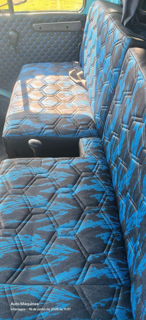 Caminhão MERCEDES BENZ MB 1513 Graneleiro ANO 1987 de Auto Máquinas Palotina no Paraná