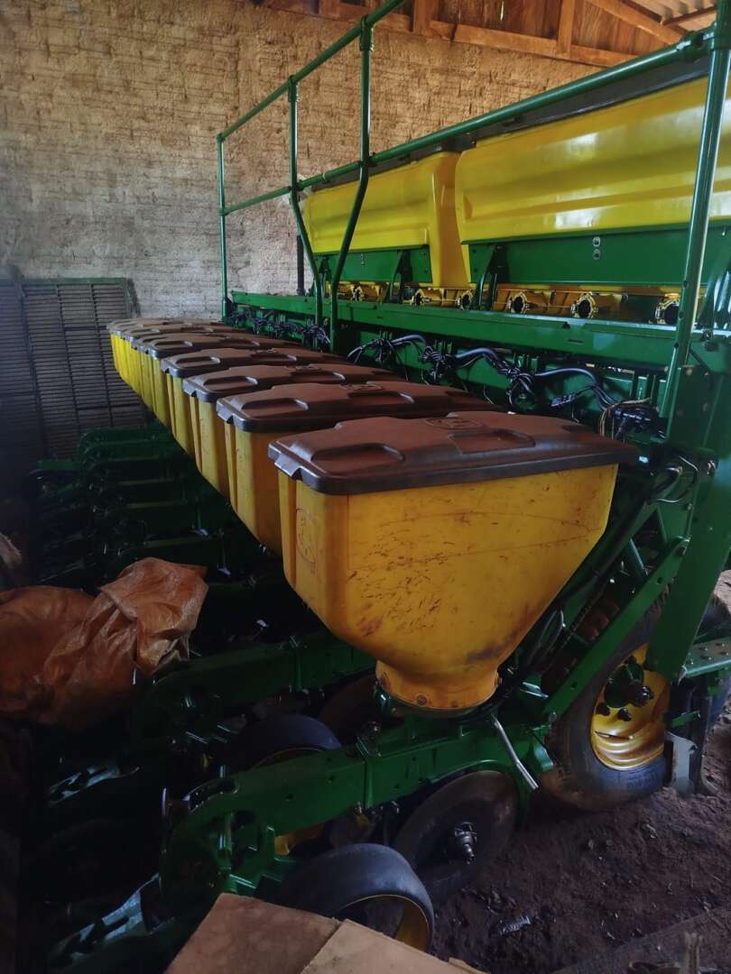 PLANTADEIRA JOHN DEERE PLANTADEIRAS 1109 ANO 2019 de Auto Máquinas Palotina no Paraná