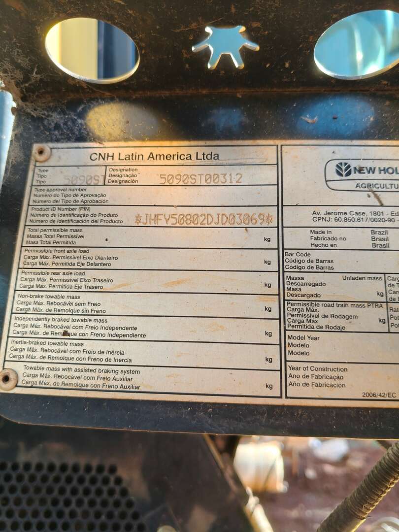 COLHEITADEIRA NEW HOLLAND CR 5080 ANO 2013 de Auto Máquinas Palotina no Paraná