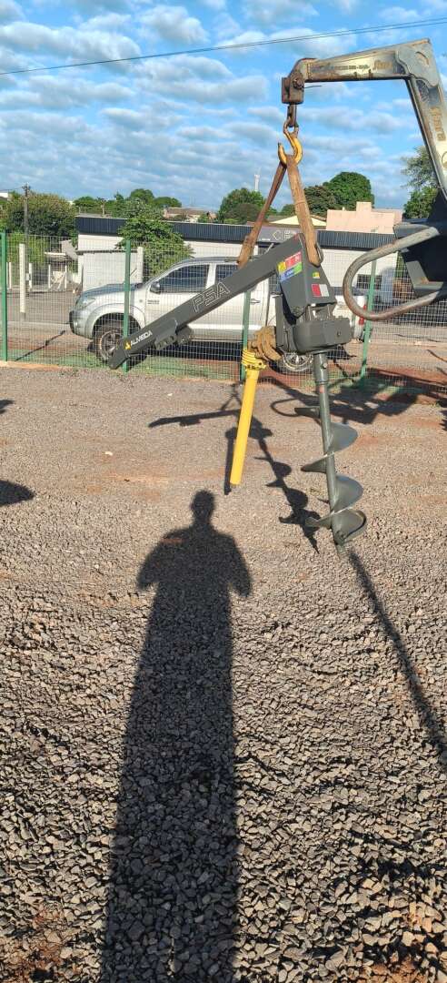 IMPLEMENTOS AGRICOLAS PERFURADOR SOLO PERFURADOR SOLO ANO 2025 de Auto Máquinas Palotina no Paraná