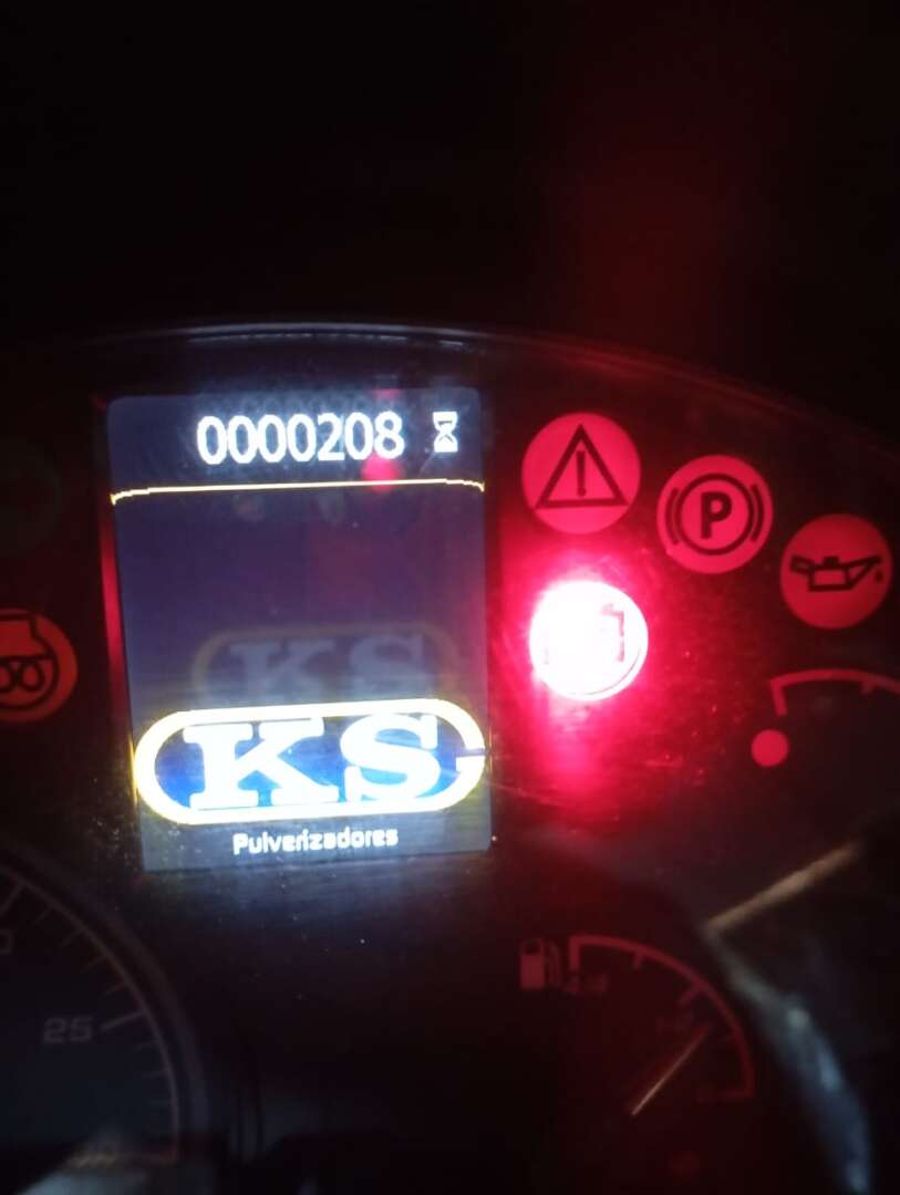 PULVERIZADOR KS PULVERIZADOR AUTOPROPELIDO STARKER ANO 2025 de Auto Máquinas Palotina no Paraná
