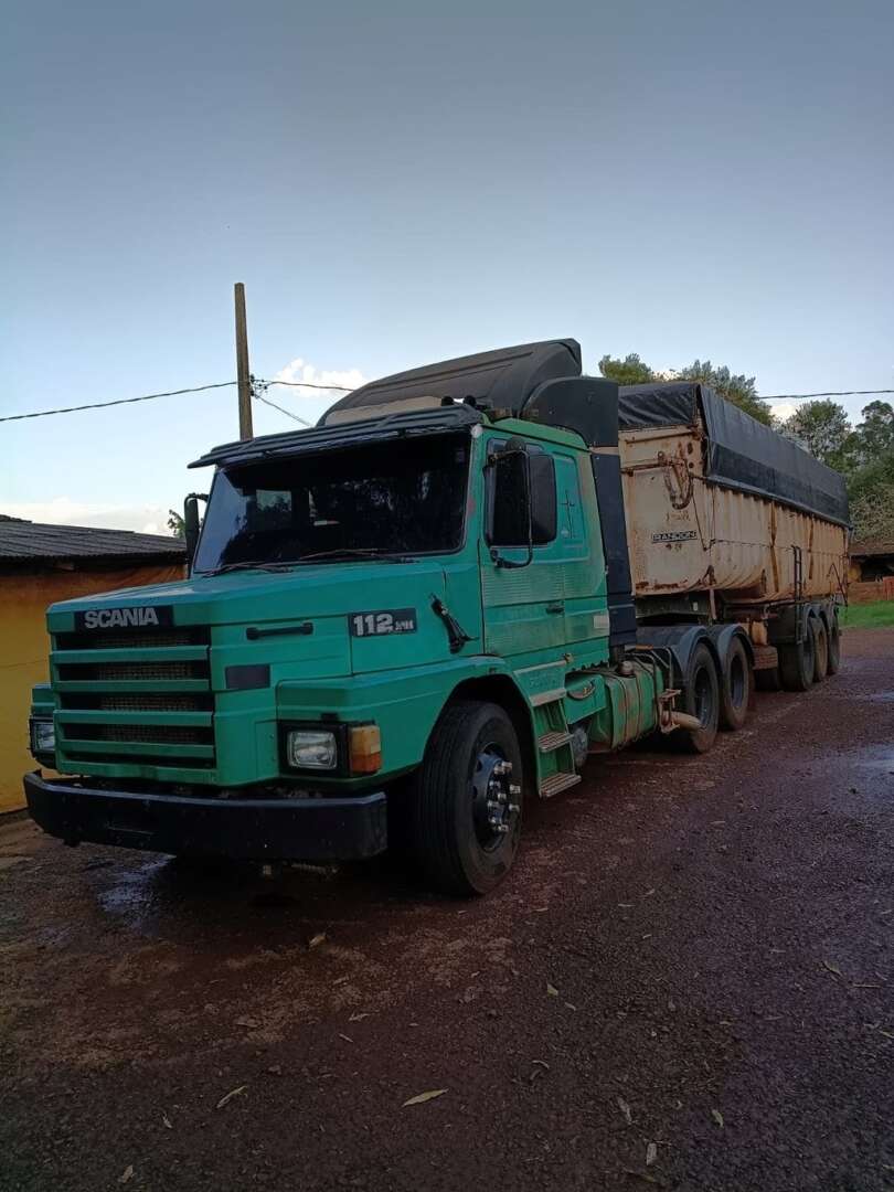 Caminhão SCANIA 112 360 Caçamba Basculante ANO 1989 de Auto Máquinas Palotina no Paraná
