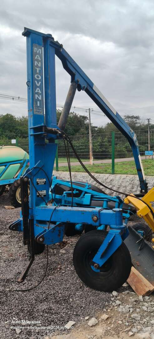 IMPLEMENTOS AGRICOLAS GUINCHO BIG BAG GUINCHO 1500 Kg ANO 2015 de Auto Máquinas Palotina no Paraná