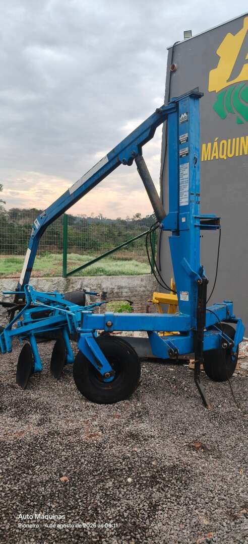 IMPLEMENTOS AGRICOLAS GUINCHO BIG BAG GUINCHO 1500 Kg ANO 2015 de Auto Máquinas Palotina no Paraná