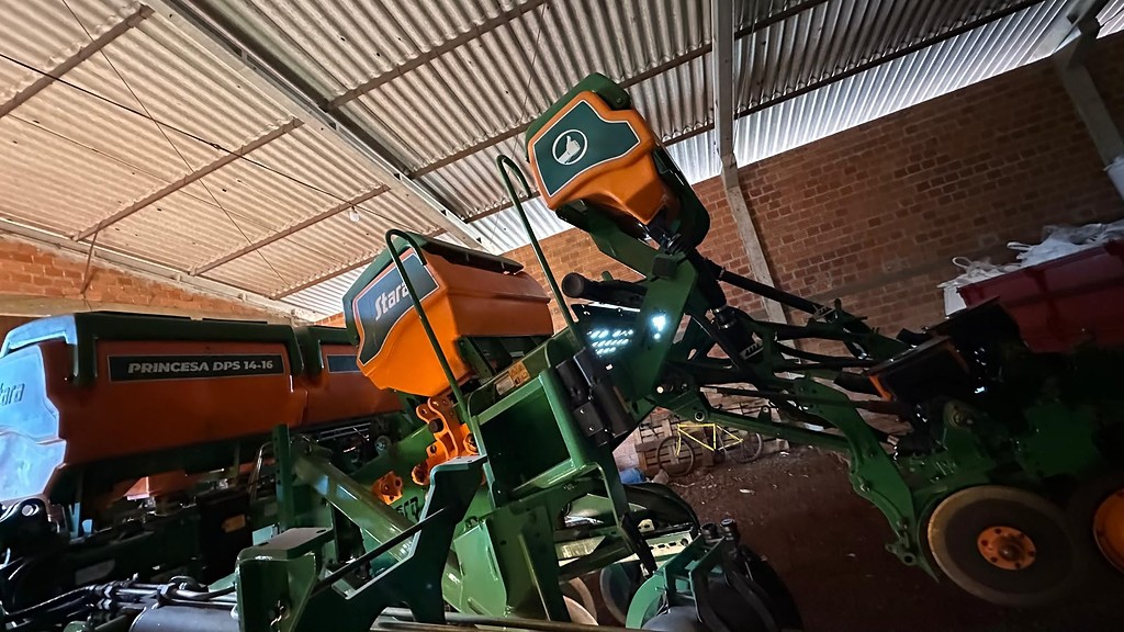 PLANTADEIRA STARA PRINCESA 14-16 ANO 2022 de Auto Máquinas Palotina no Paraná