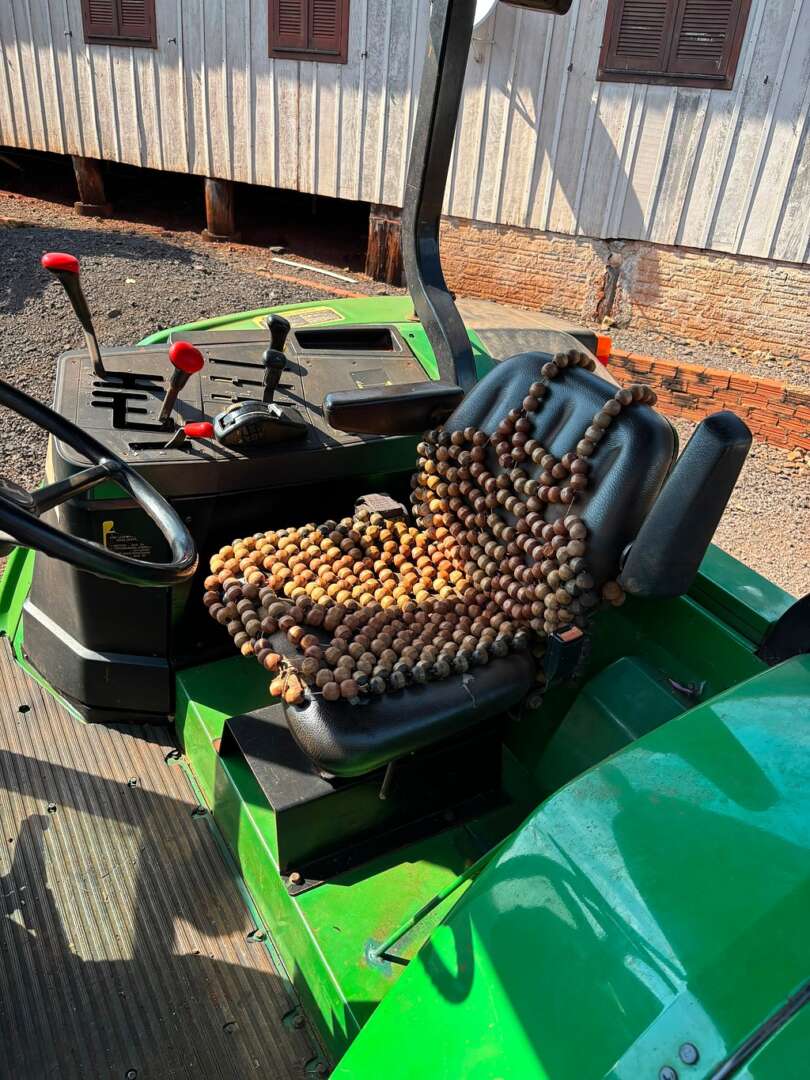 TRATOR JOHN DEERE JOHN DEERE 6605 ANO 2003 de Auto Máquinas Palotina no Paraná