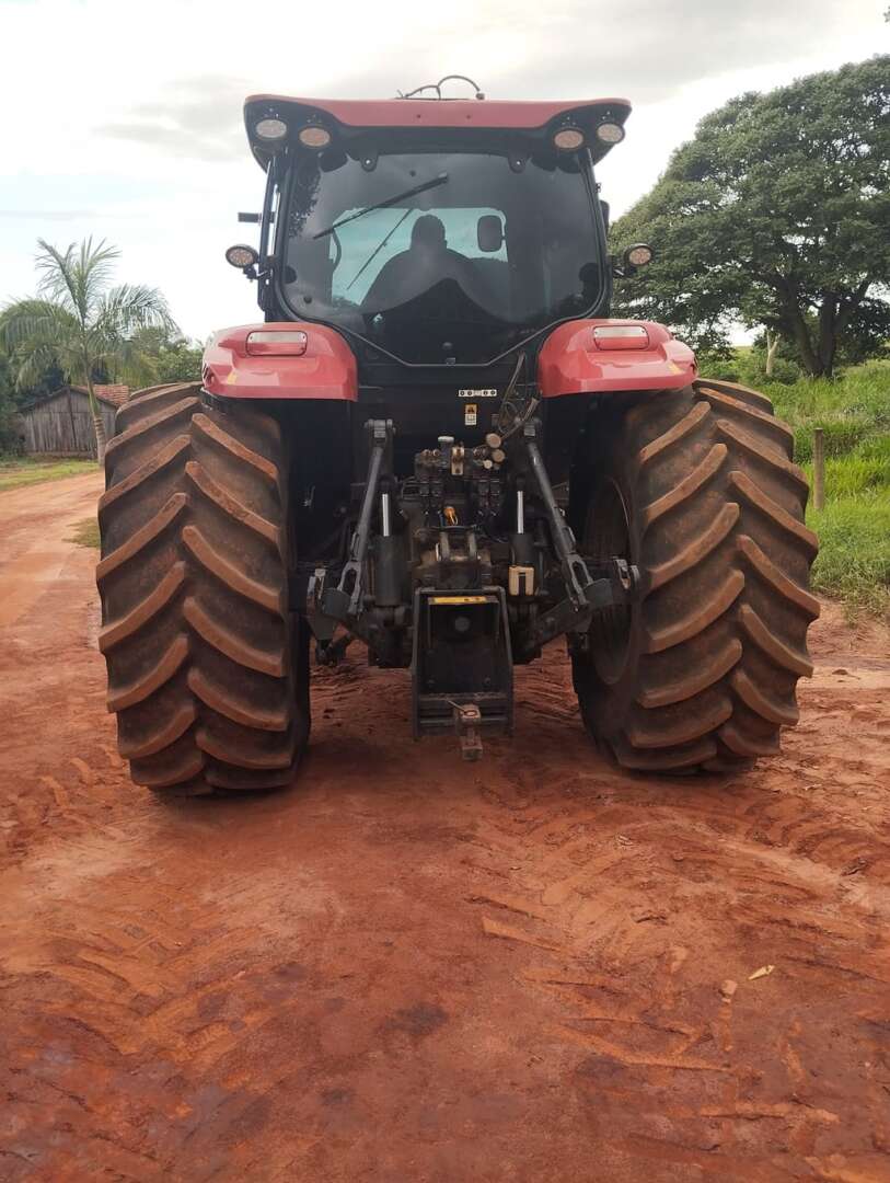 TRATOR CASE PUMA 215 ANO 2021 de Auto Máquinas Palotina no Paraná