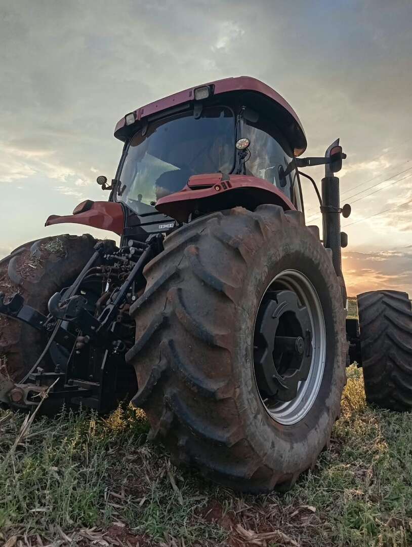 TRATOR CASE PUMA 200 ANO 2019 de Auto Máquinas Palotina no Paraná