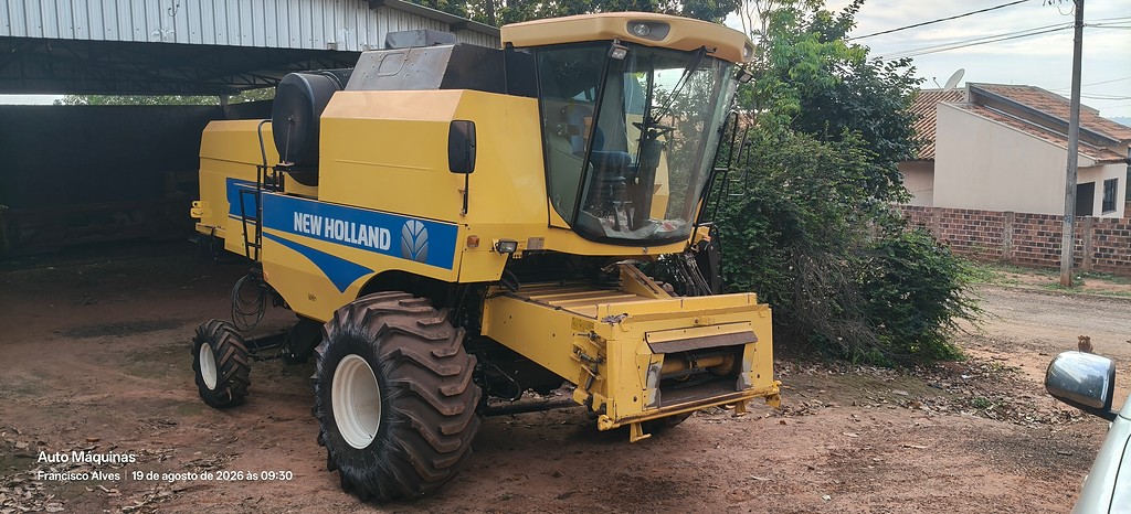 COLHEITADEIRA NEW HOLLAND TC 5070 ANO 2018 de Auto Máquinas Palotina no Paraná