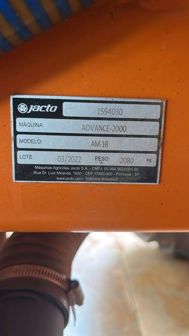 PULVERIZADOR JACTO ADVANCE 2000 AM18 ANO 2022 de Auto Máquinas Palotina no Paraná