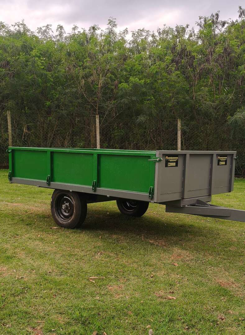 IMPLEMENTOS AGRICOLAS CARRETA AGRÍCOLA CARRETA CARROCERIA ANO 2026 de Auto Máquinas Palotina no Paraná