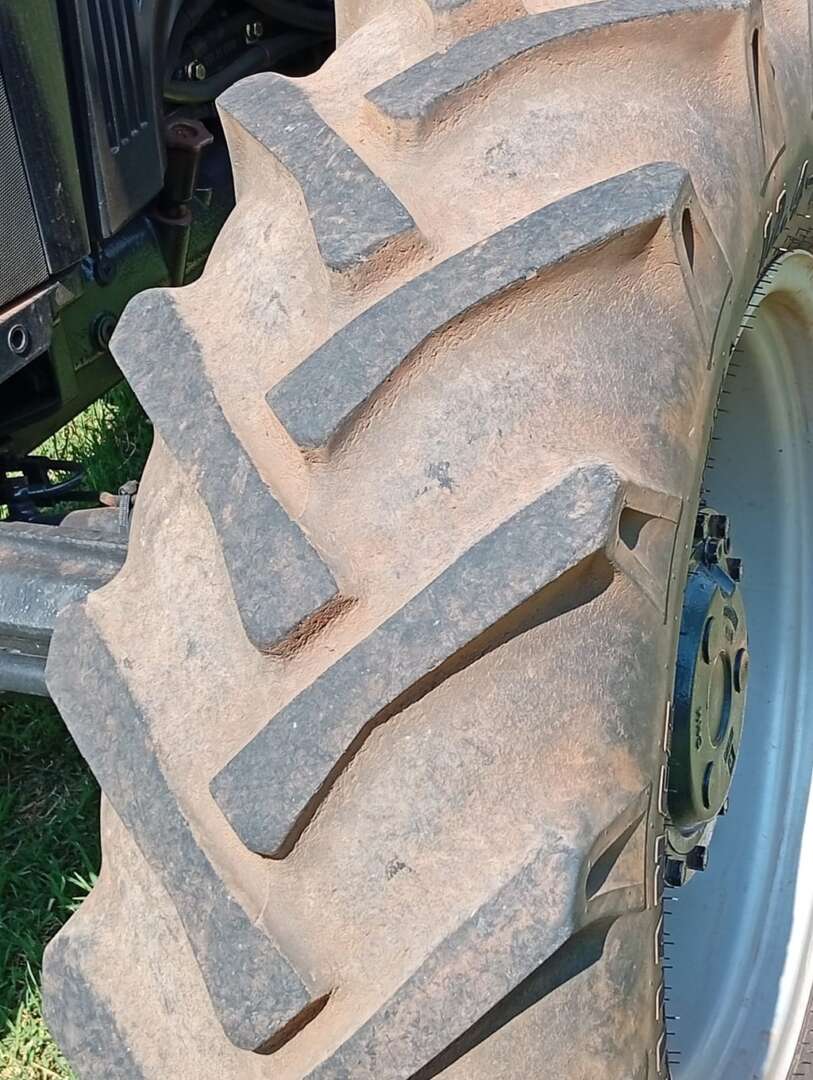 TRATOR CASE CASE Farmall 80 ANO 2019 de Auto Máquinas Palotina no Paraná