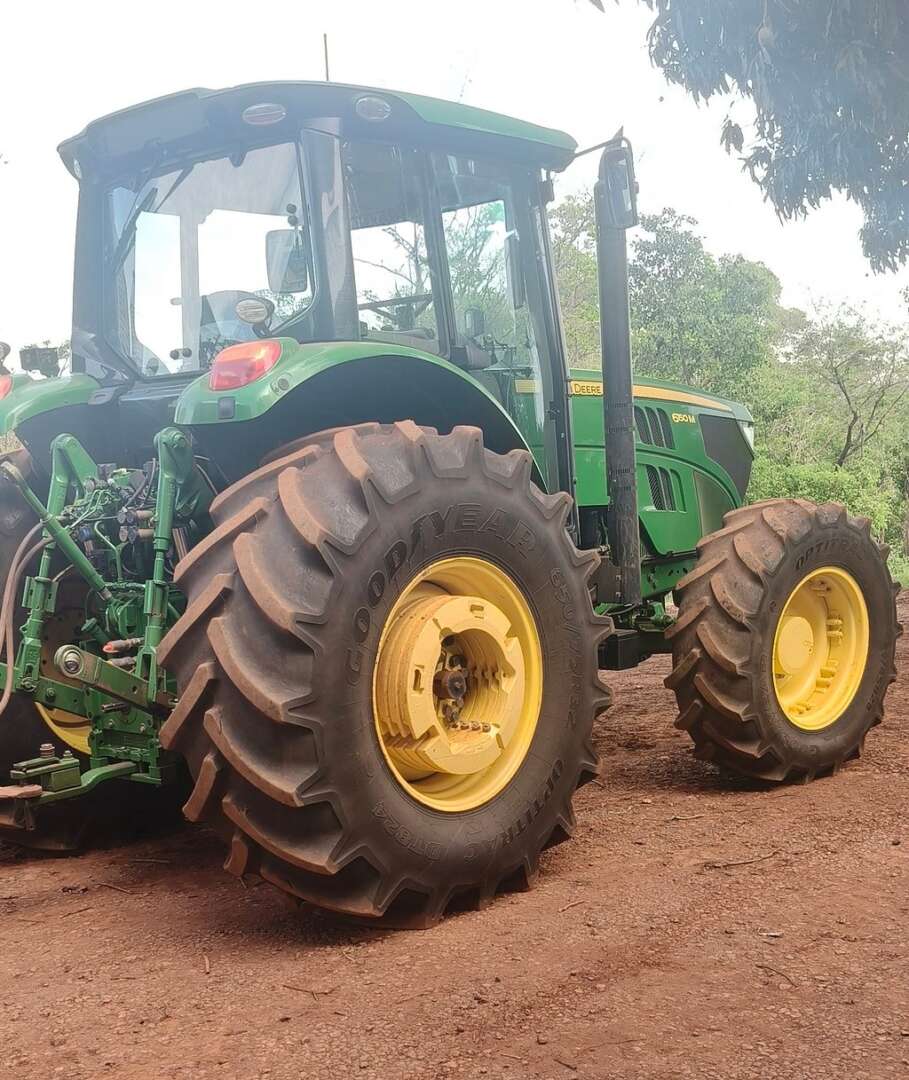 TRATOR JOHN DEERE JOHN DEERE 6150 ANO 2023 de Auto Máquinas Palotina no Paraná