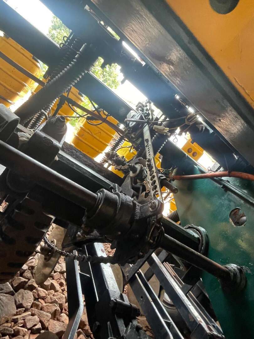 PLANTADEIRA TATU PST 3 ANO 2003 de Auto Máquinas Palotina no Paraná
