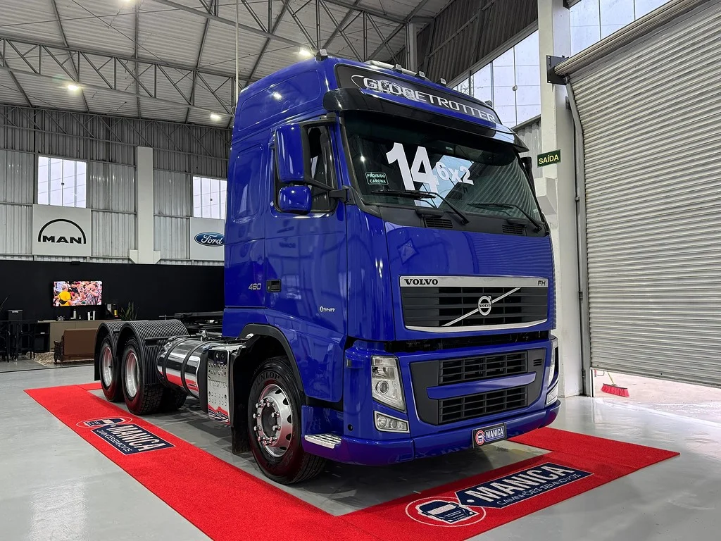 Caminhão VOLVO FH 460 Cavalo Mecânico ANO 2024 de Manica Caminhões no Paraná