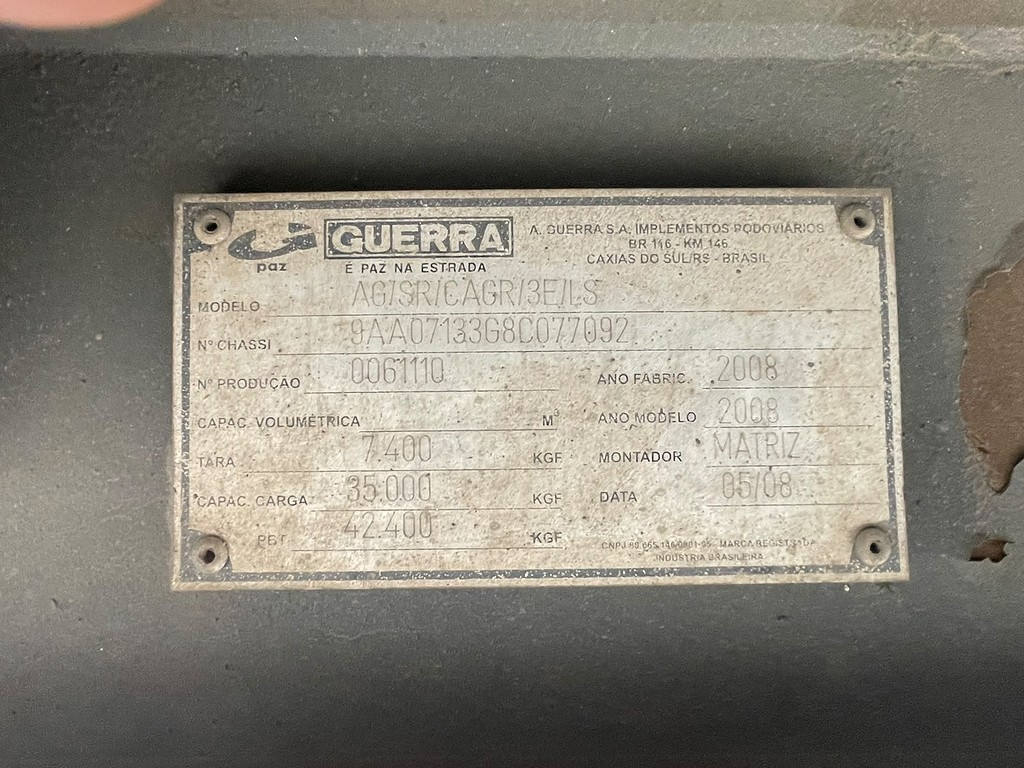 Carreta SEMI-REBOQUE CARGA SECA Guerra ANO 2008 3 Eixos de Jeff Caminhões e Carretas no Paraná