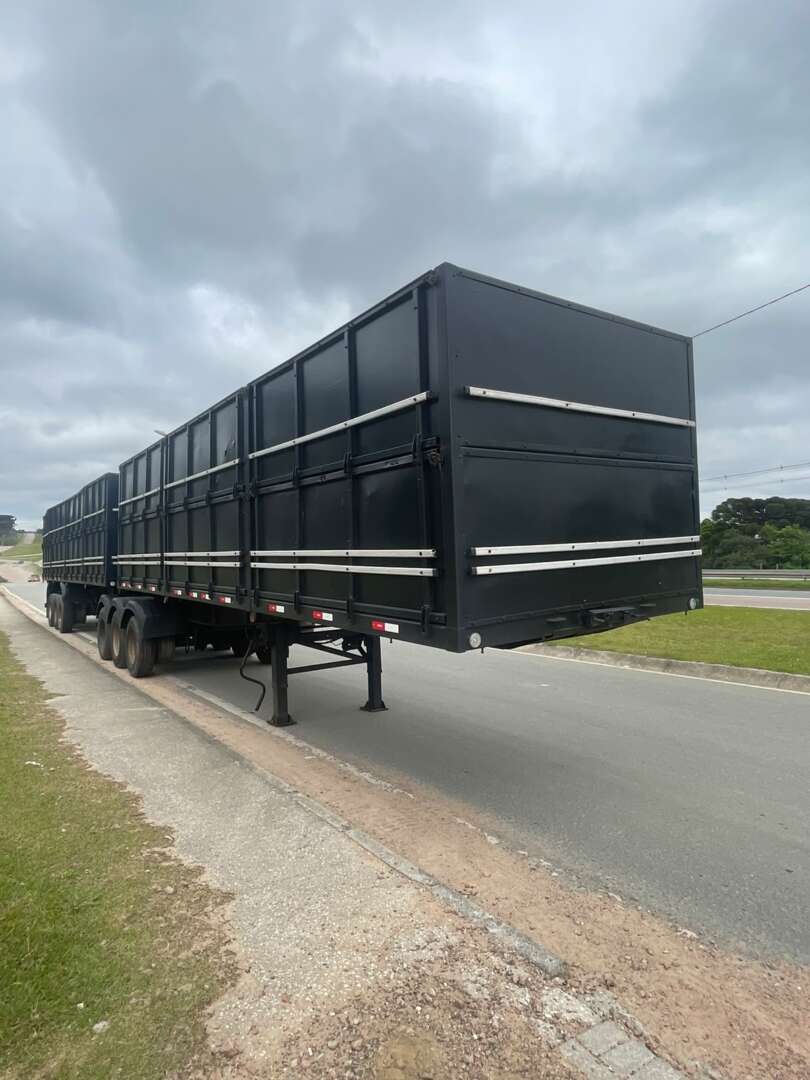 Carreta BITREM 9 EIXOS GRANELEIRO Outros ANO 2025 9 Eixos de Jeff Caminhões e Carretas no Paraná