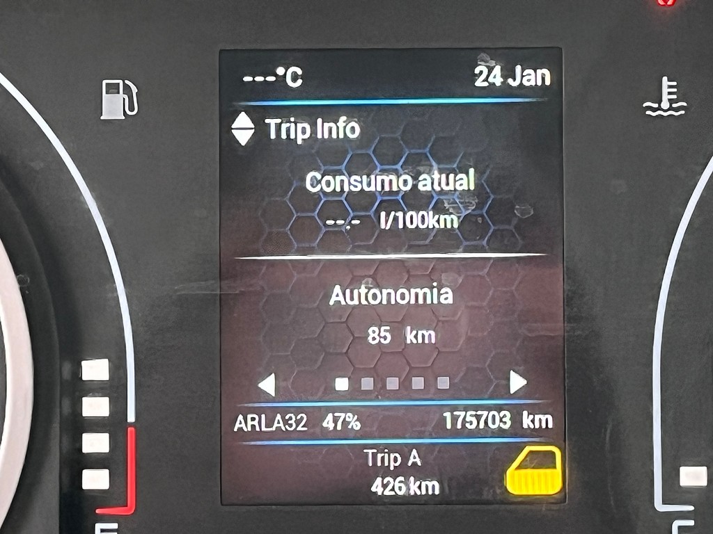 Caminhão IVECO DAILY 35-160 Baú Frigorífico ANO 2022 de Oto Junior Caminhões no Paraná