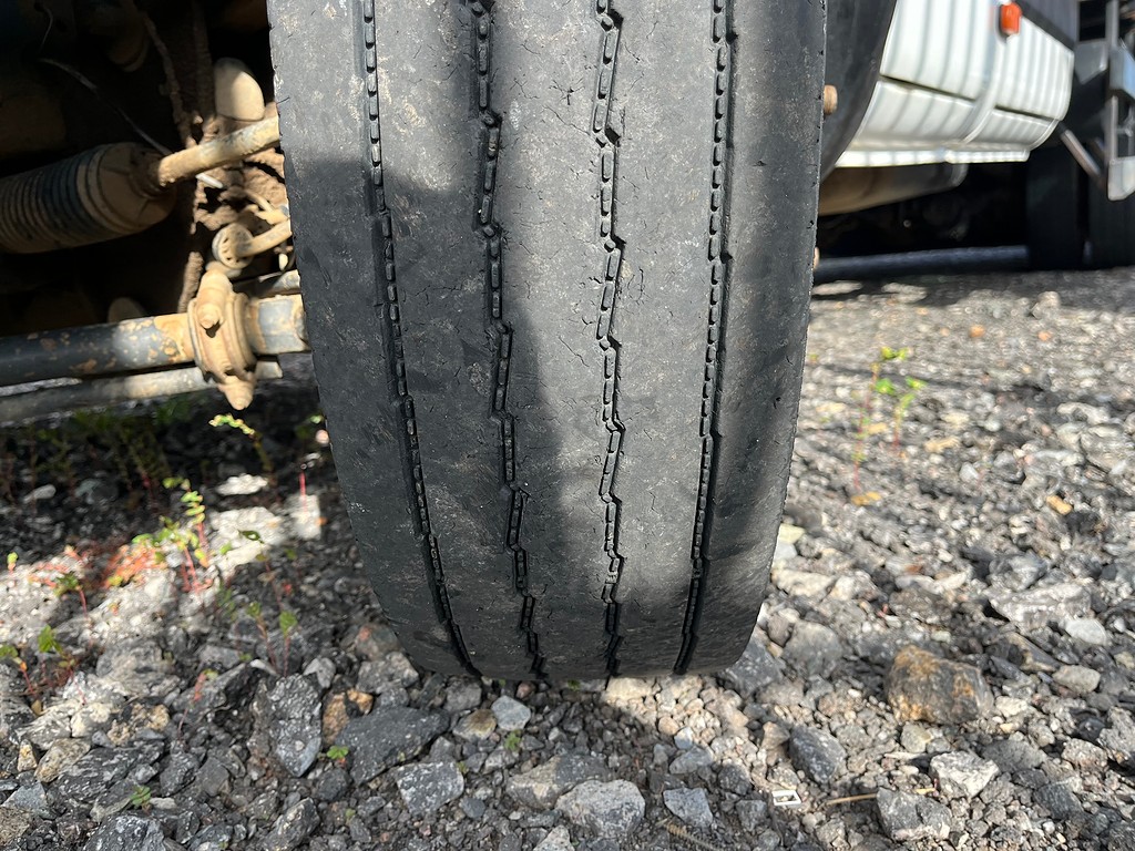 Caminhão IVECO DAILY 70c17 Carroceria ANO 2014 de Oto Junior Caminhões no Paraná