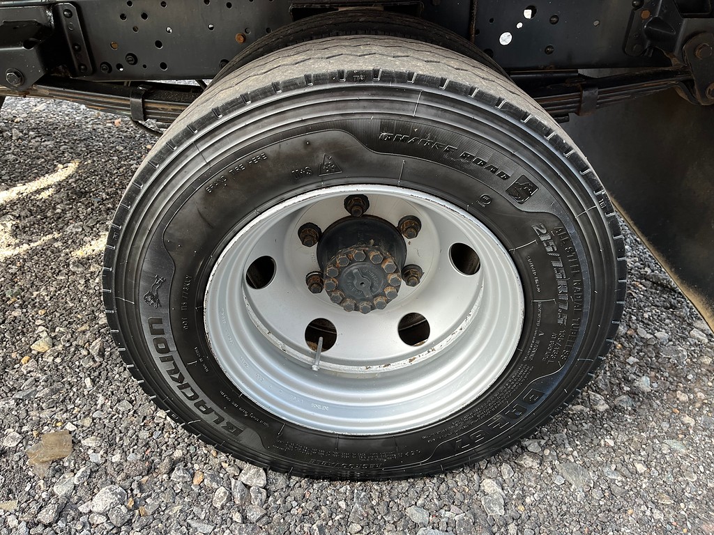 Caminhão IVECO DAILY 70c17 Carroceria ANO 2014 de Oto Junior Caminhões no Paraná