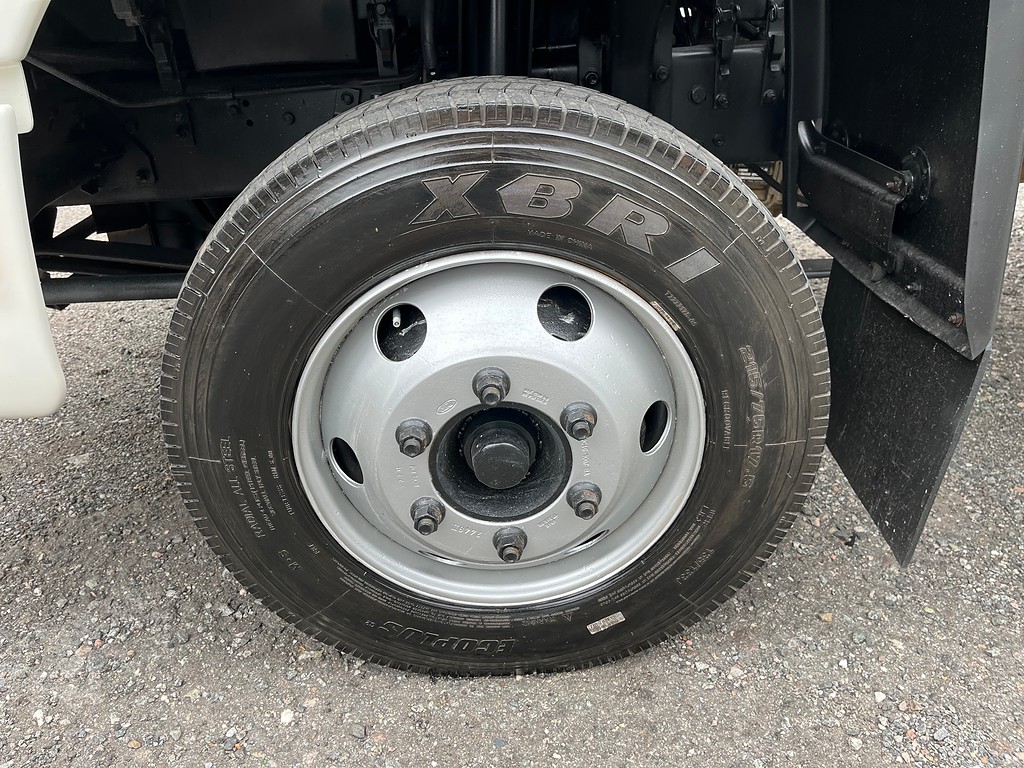 Caminhão FORD CARGO 815 Baú Furgão ANO 2010 de Oto Junior Caminhões no Paraná