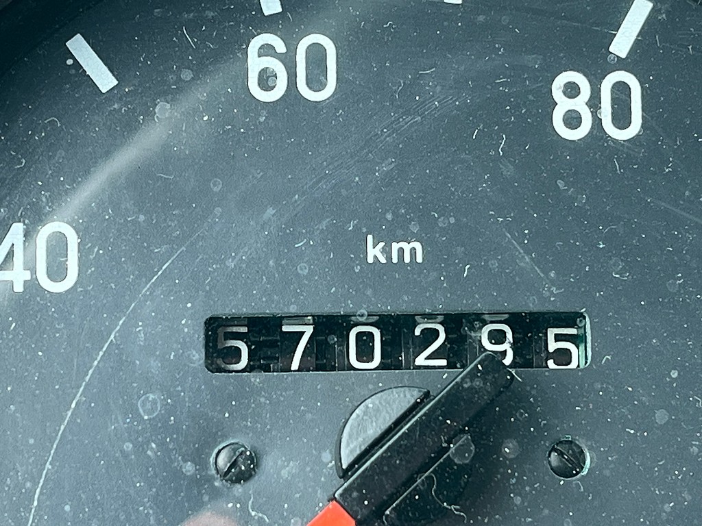 Caminhão MERCEDES BENZ MB 709 Baú Furgão ANO 1992 de Oto Junior Caminhões no Paraná