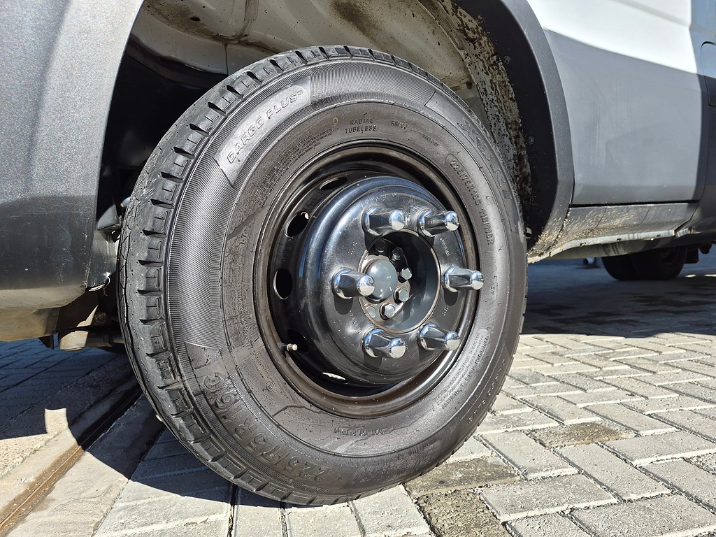Caminhão IVECO DAILY 65-170 Baú Frigorífico ANO 2023 de Oto Junior Caminhões no Paraná
