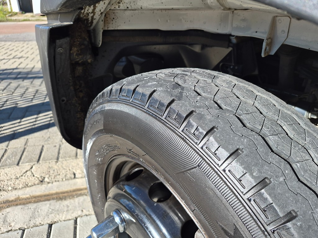 Caminhão IVECO DAILY 65-170 Baú Frigorífico ANO 2023 de Oto Junior Caminhões no Paraná