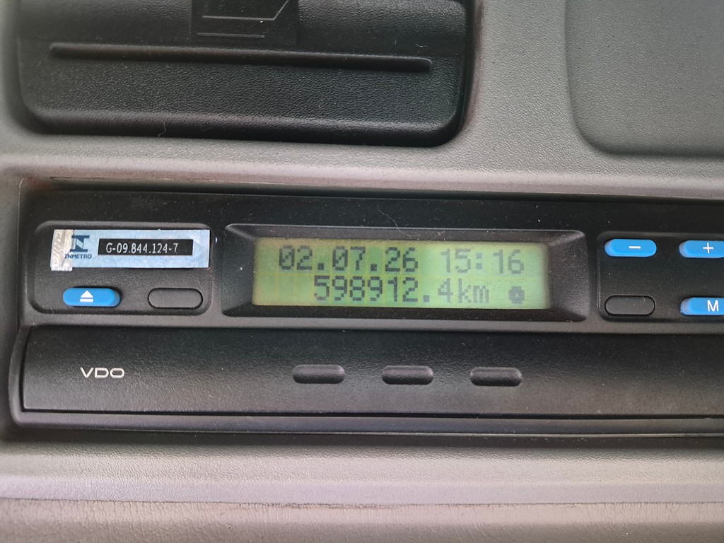 Caminhão MERCEDES BENZ MB 2429 Baú Sider ANO 2012 de Oto Junior Caminhões no Paraná