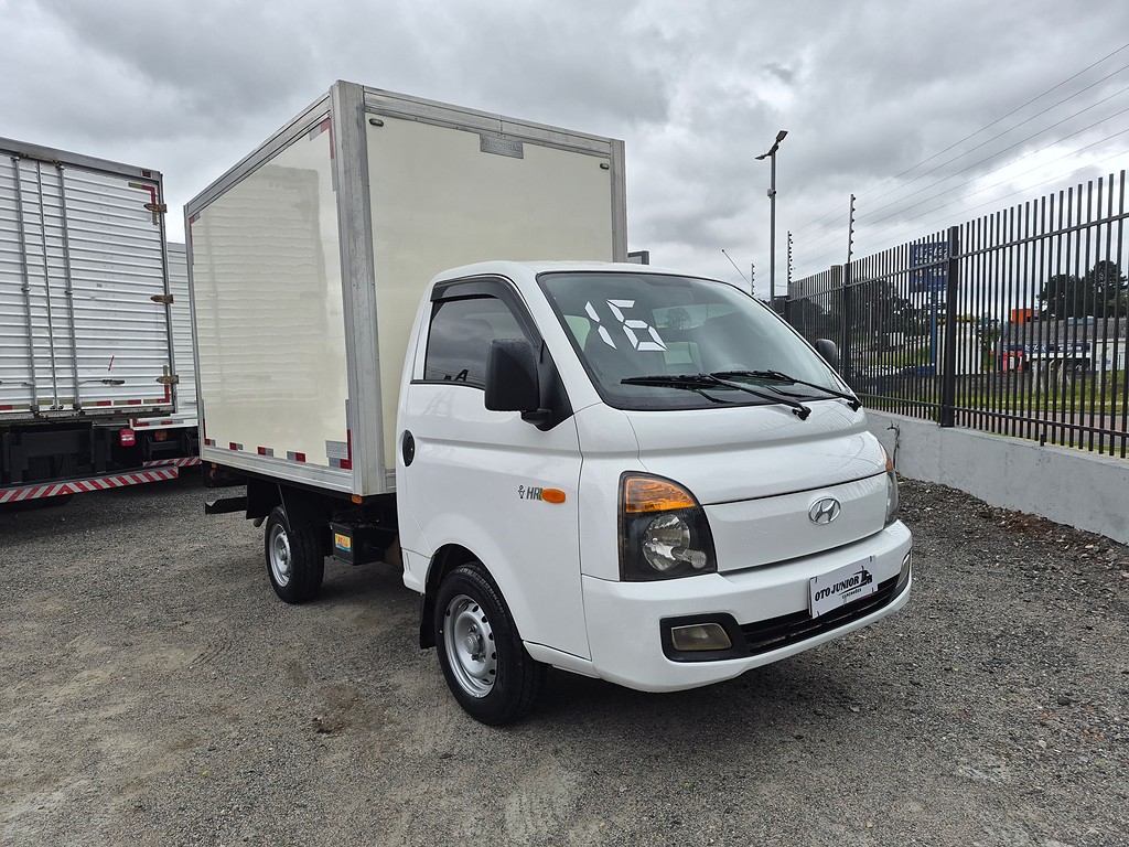 Caminhão HYUNDAI HR Baú Térmico ANO 2016