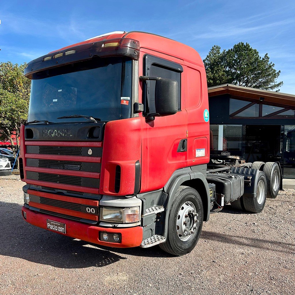 Caminhão SCANIA 124 400 Cavalo Mecânico ANO 2002 de Patio 201 Caminhoes e Carretas no Paraná