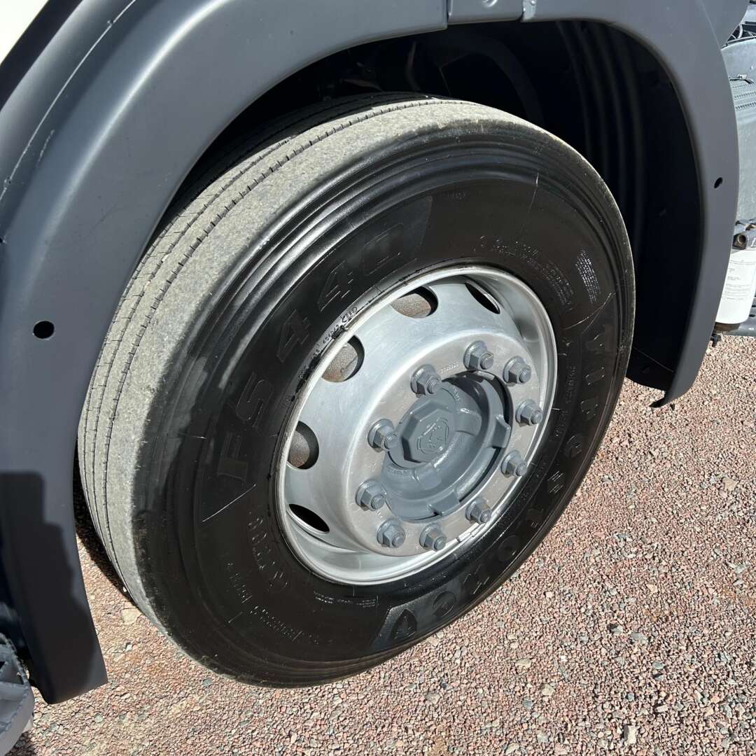 Caminhão SCANIA P360 Cavalo Mecânico ANO 2013 de Patio 201 Caminhoes e Carretas no Paraná